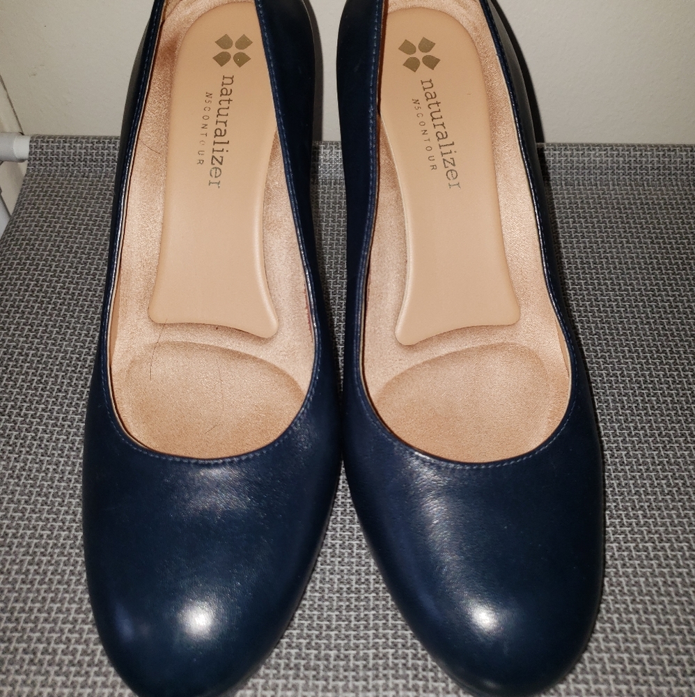 Naturalizer Michelle pumps